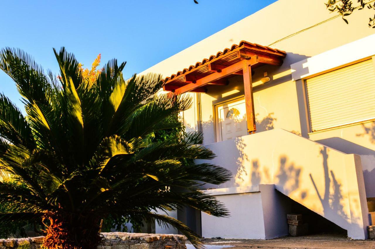 United Blue Resorts - White Sand Karteros Exteriér fotografie